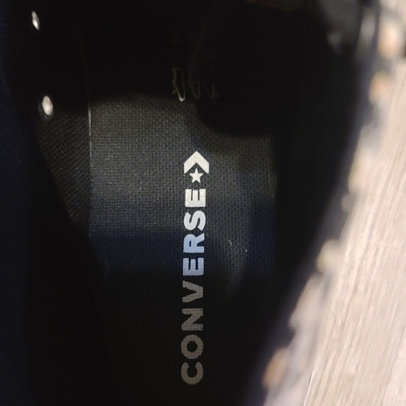 Converse For Juniors Or Kids Leopard Print Canvas Sneakers Size 4 Like New - Picture 5 of 6